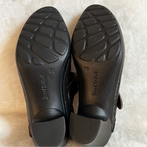 Josef Seibel Leather Maryjane Pump Shoe - Picture 4 of 9